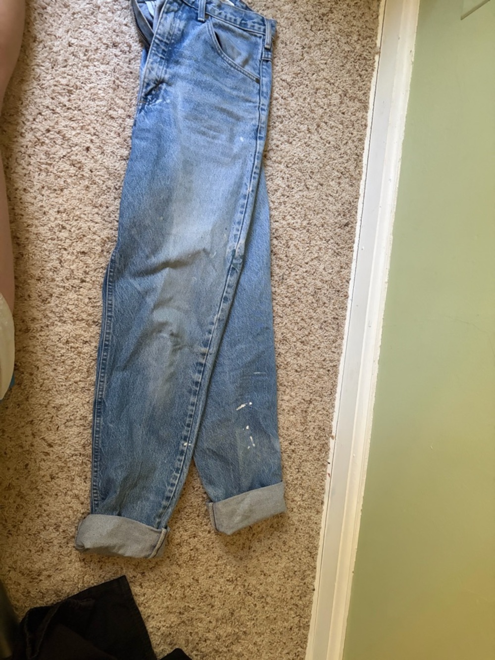 Vintage Carhartt paint splattered jeans